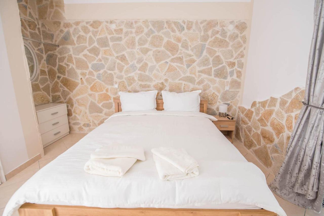 My Oneiro Apartments Ioannina Eksteriør billede
